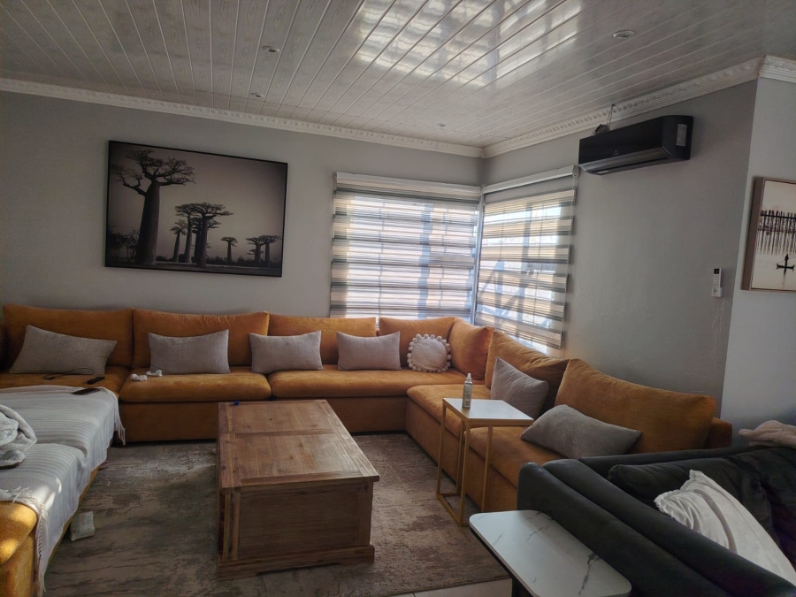 3 Bedroom Property for Sale in Tlhabane West North West